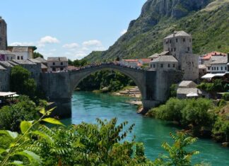 The Tower of Isaac Angelus and Its Features